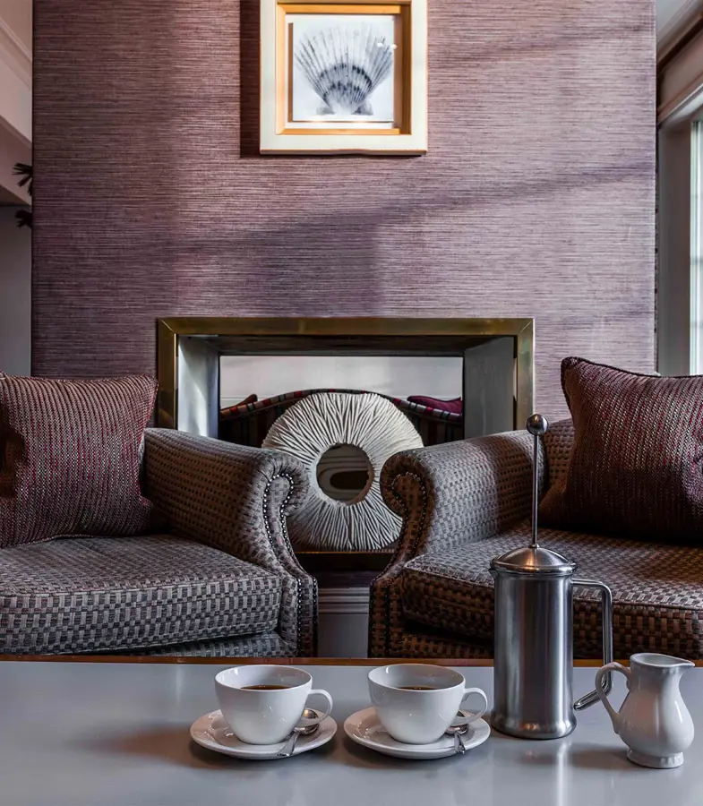 White Lion Lounge