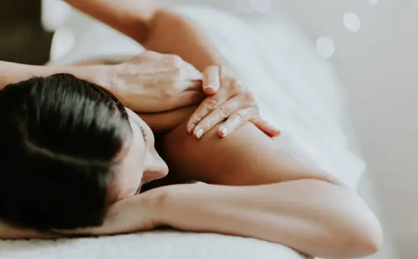 Weavers' House Spa, massage treatment