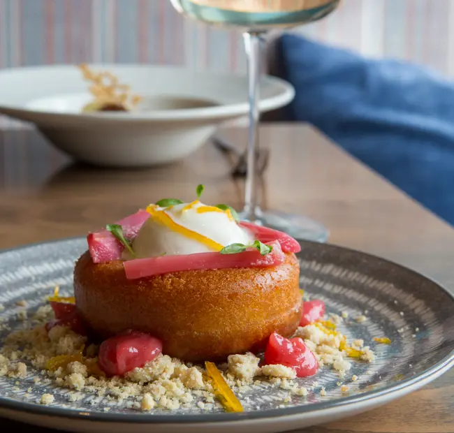 Rhurbarb dessert Crown & Castle at Orford